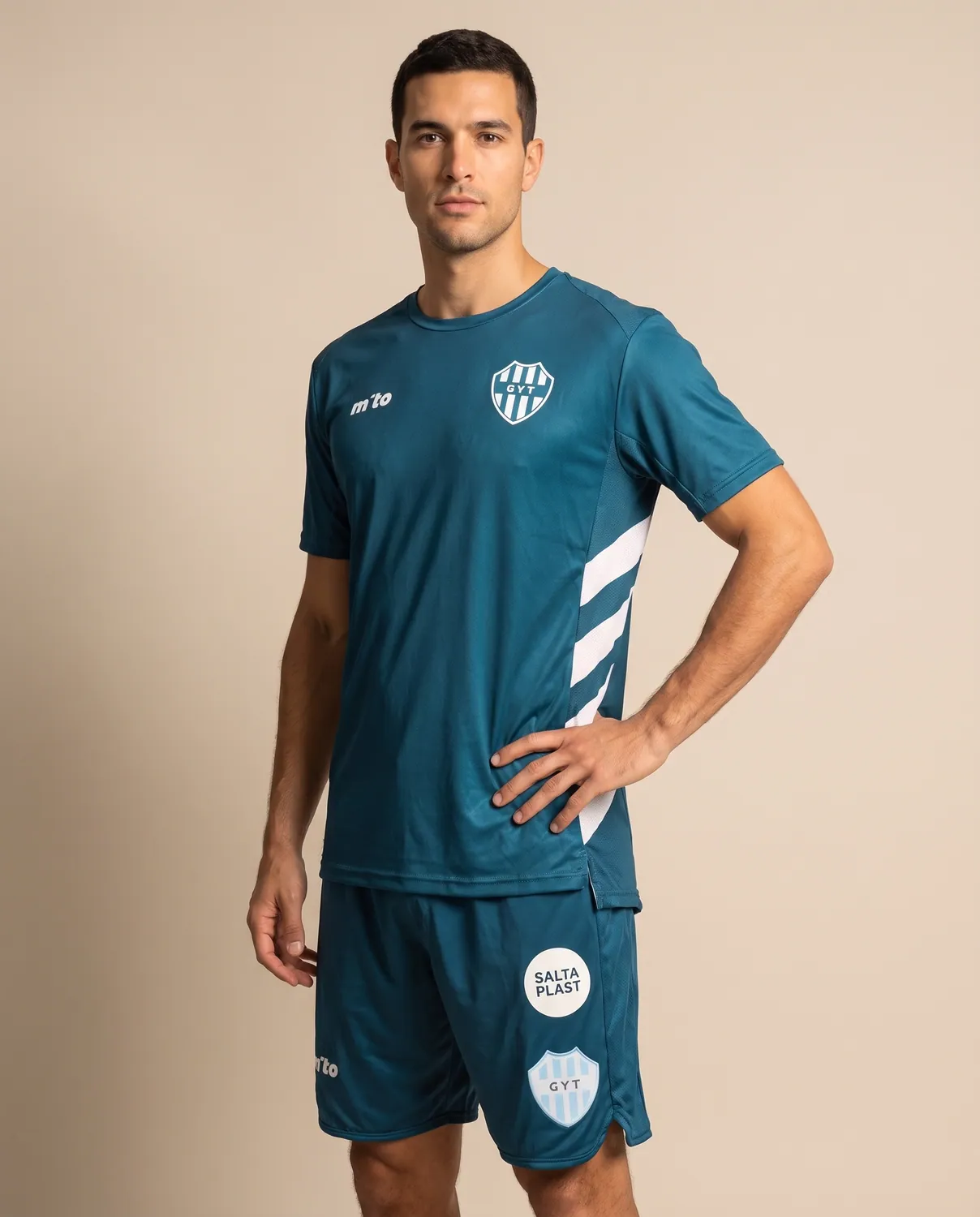 Entrenamiento · Gimnasia y Tiro de Salta, fabricada por 30 Colores